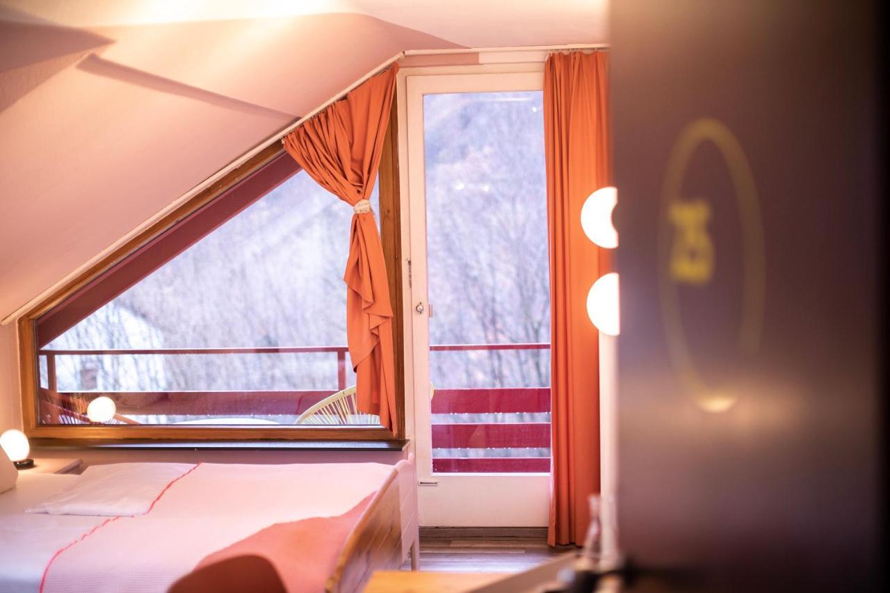 Das Schoene Leben Pop-Up Hotel Hornberg Ngoại thất bức ảnh